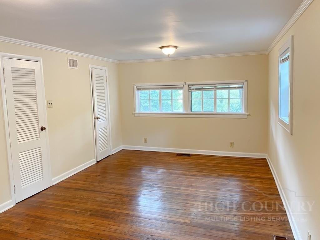 807 Mount Jefferson Rd - Photo 7 of 16