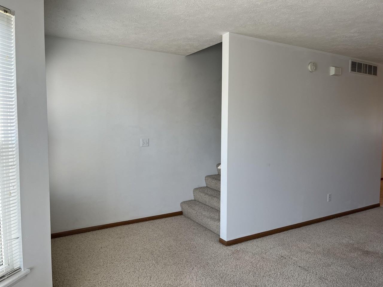 378 Harbor Town Ct #3 - Photo 3 of 15