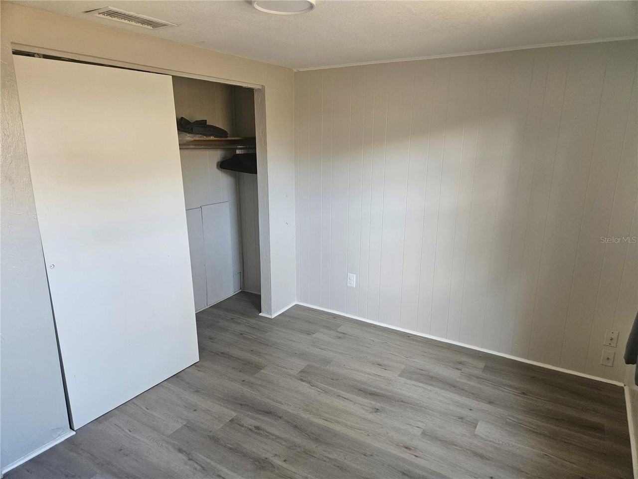 612 Dogwood Ct - Photo 7 of 9