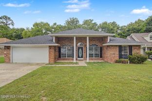 13518 Huntington Cir - Photo 1 of 1