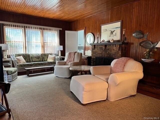 850 Evergreen Walk - Photo 4 of 17