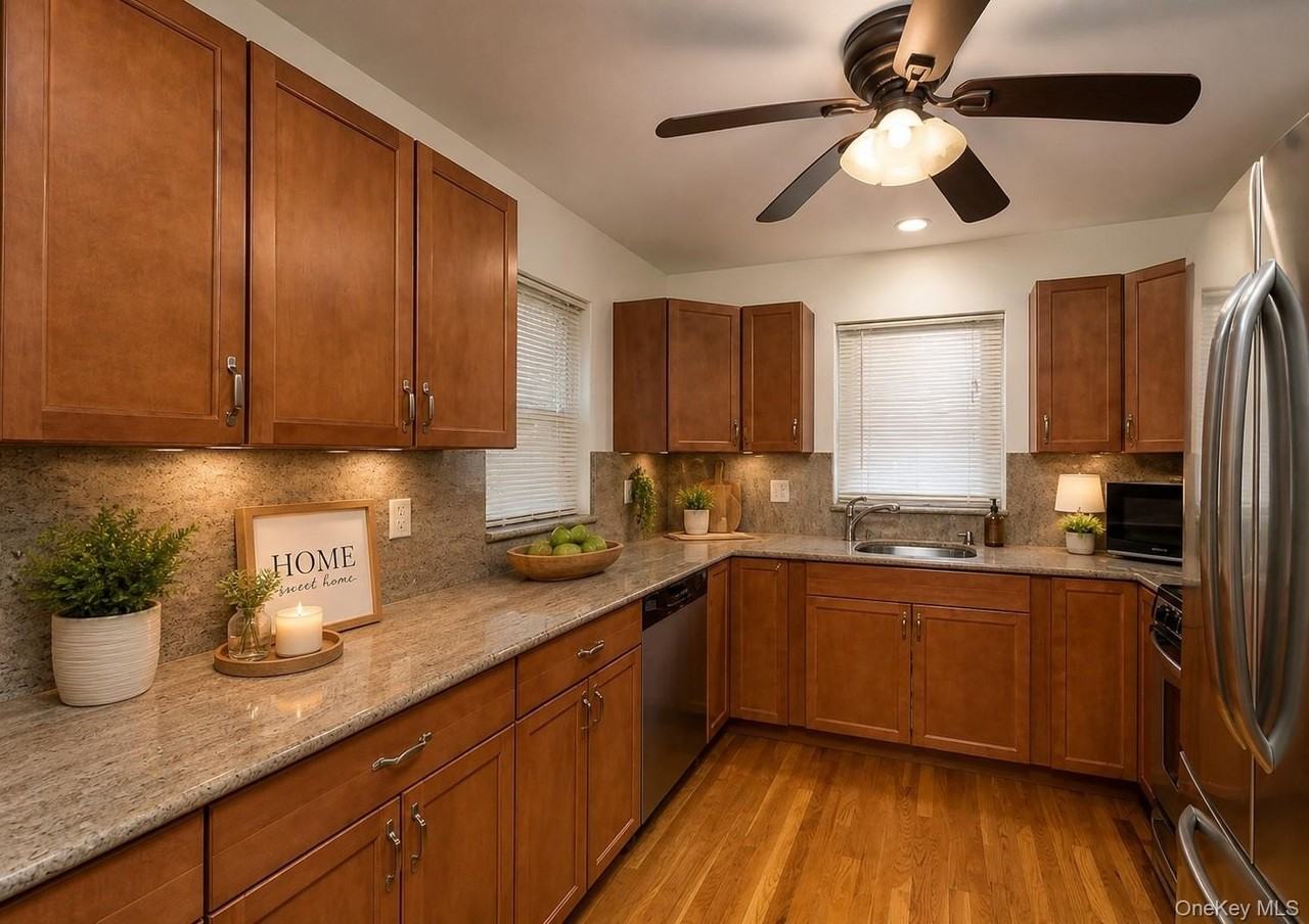 450 Oscawana Lake Rd - Photo 4 of 9