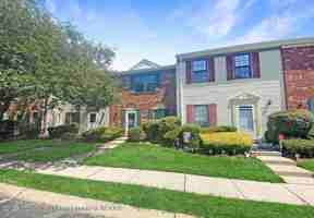 featured image of 269 Bromley Pl #269