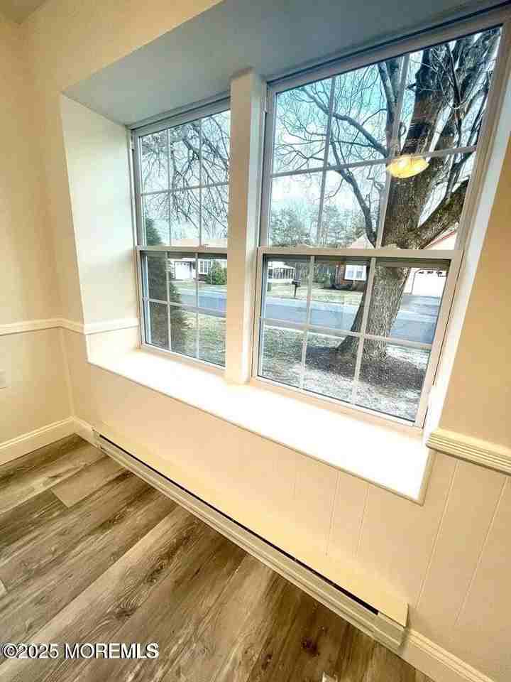 19B Maplewood Dr #52 - Photo 2 of 21