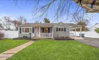35 Terry Ln - Photo 1 of 1