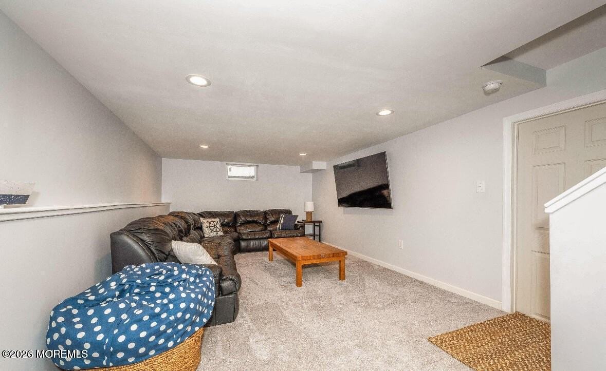 35 Terry Ln - Photo 5 of 9
