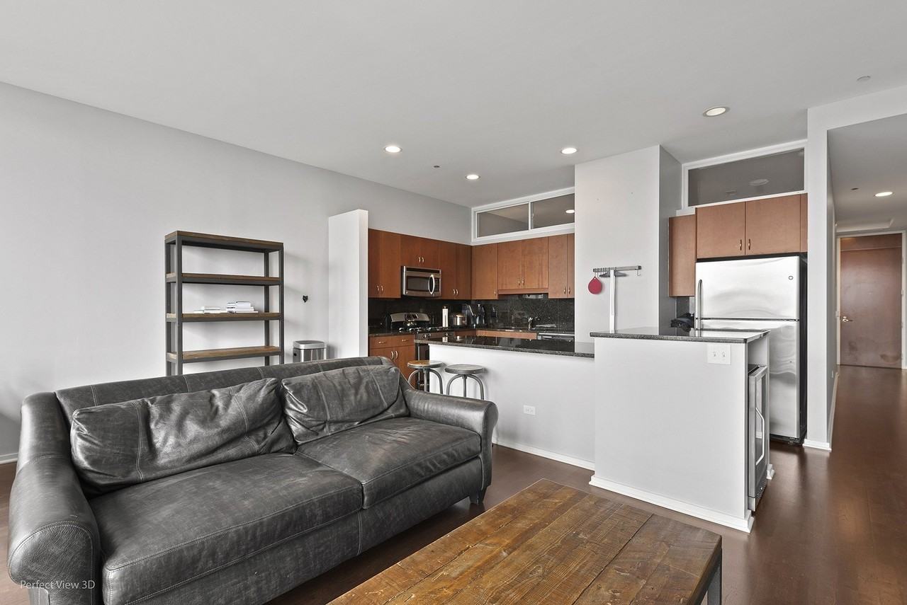 65 E Monroe St #4418 - Photo 6 of 20