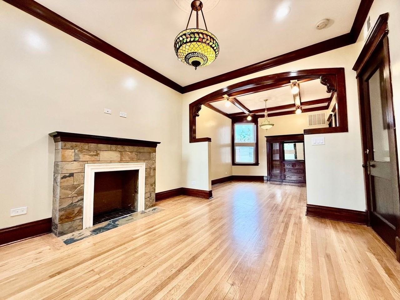 1342 N Kedzie Ave #2R - Photo 3 of 19