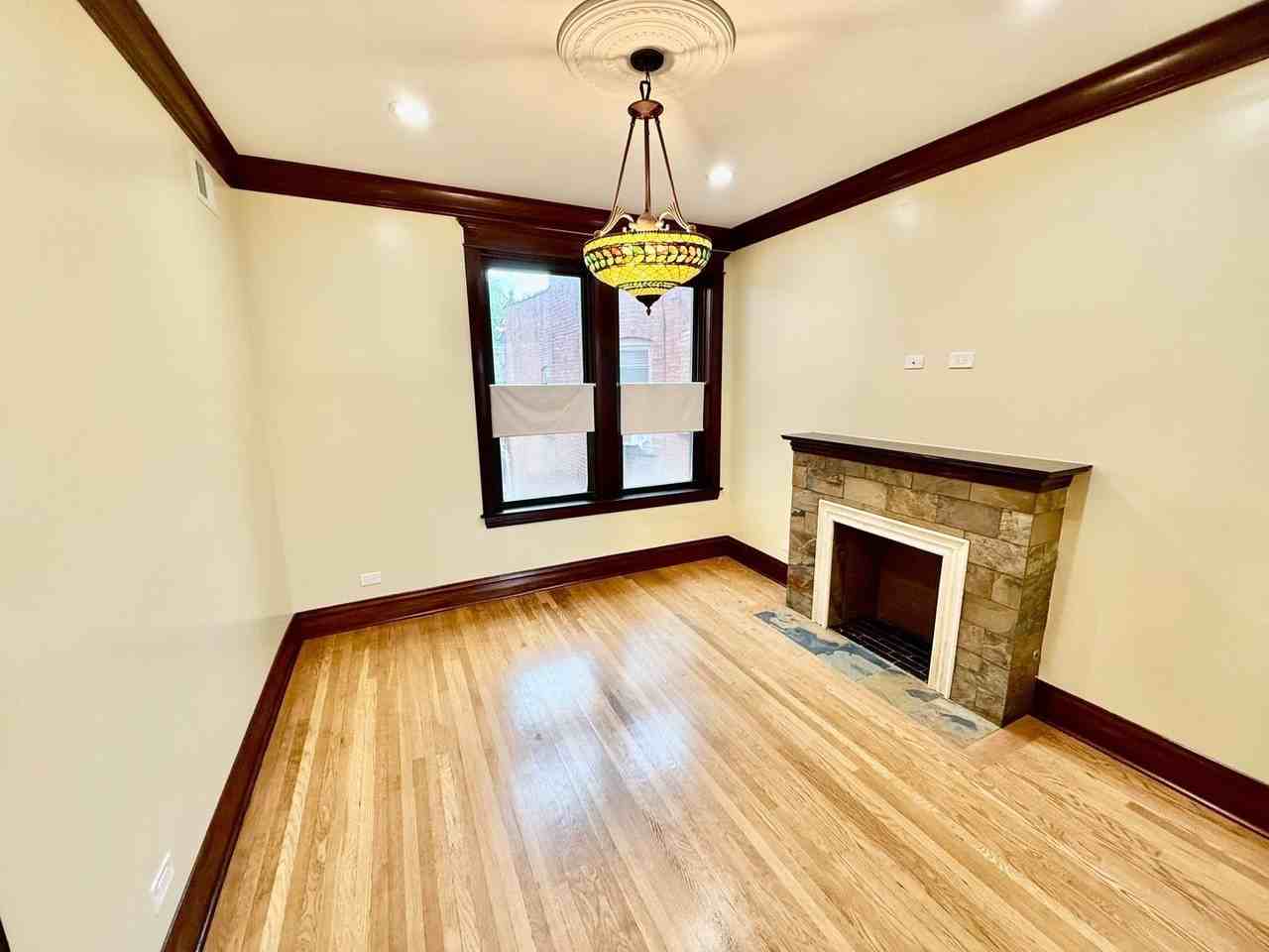 1342 N Kedzie Ave #2R - Photo 4 of 19