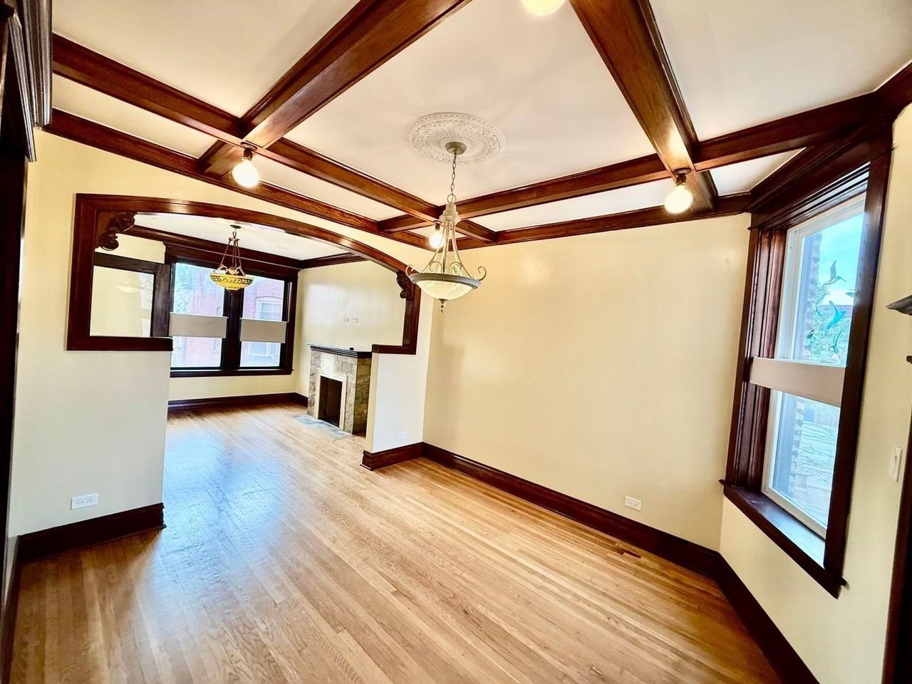 1342 N Kedzie Ave #2R - Photo 6 of 19