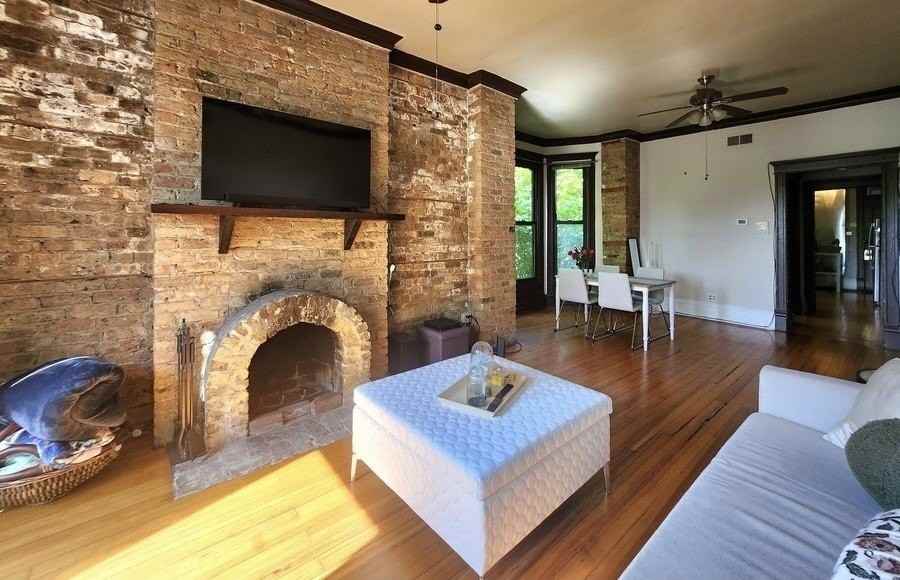 3765 N Kenmore Ave #3W - Photo 4 of 13