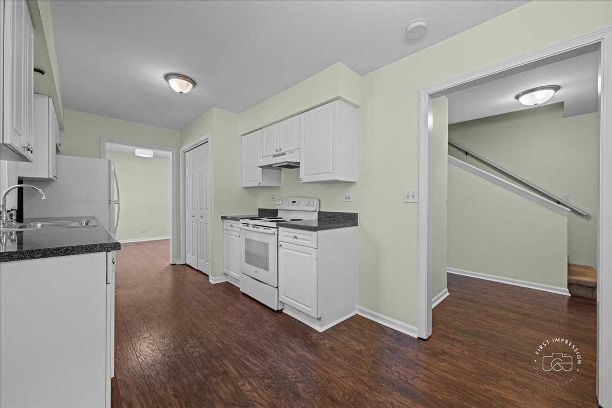 751 Monticello Dr - Photo 6 of 14