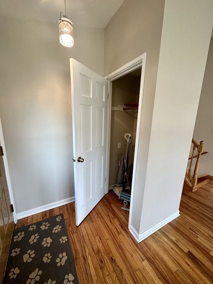 1243 S Mitchell Ave - Photo 7 of 25