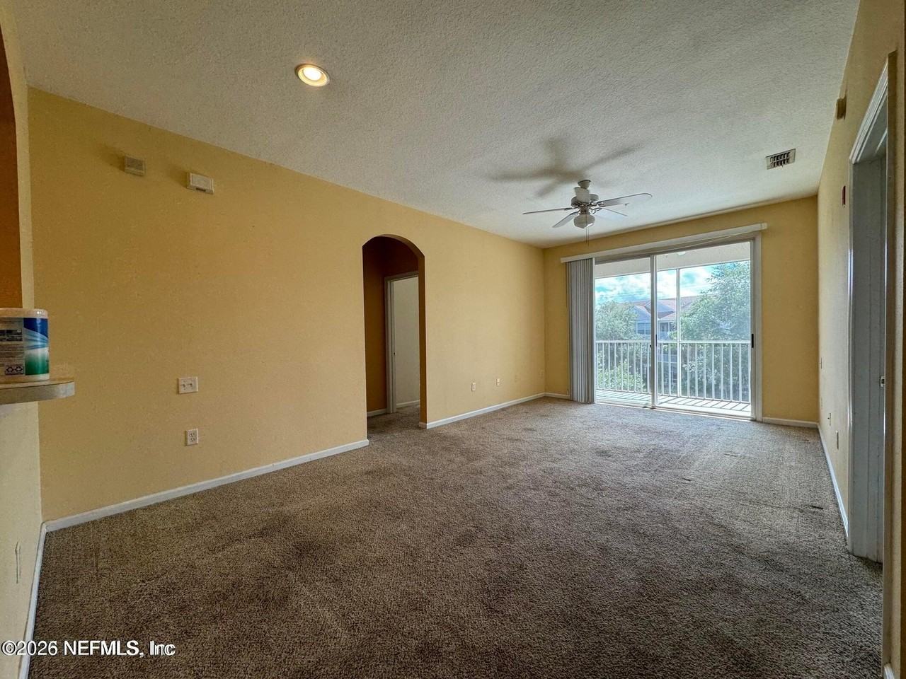 10550 Baymeadows Rd #811 - Photo 4 of 14