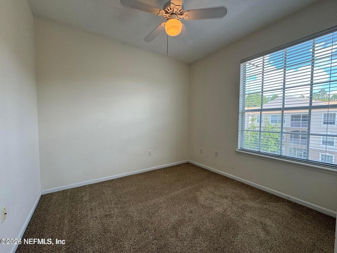 10550 Baymeadows Rd #811 - Photo 7 of 14