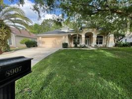 featured image of 8907 Hampton Landing Dr E