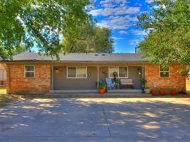 featured image of 822 Russell Cir