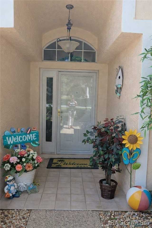 9707 Sw 196th Avenue Rd - Photo 2 of 18