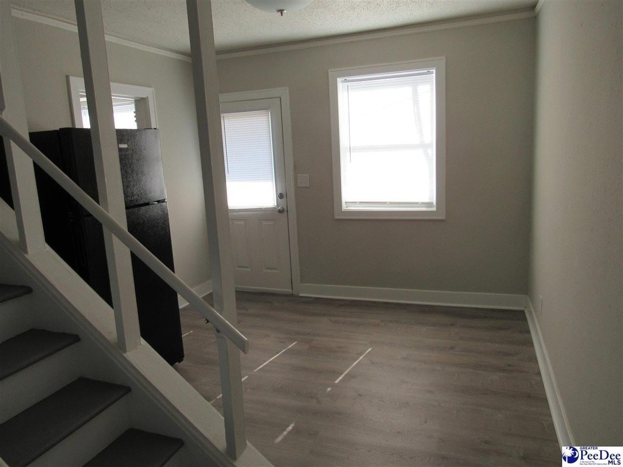 730 S Dargan St - Photo 6 of 11
