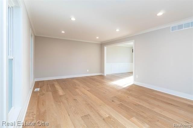 5485 Hammersmith Dr - Photo 6 of 48