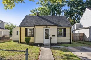 932 16th St - Photo 1 of 1