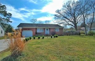 featured image of 1751 Fontainebleau Cres