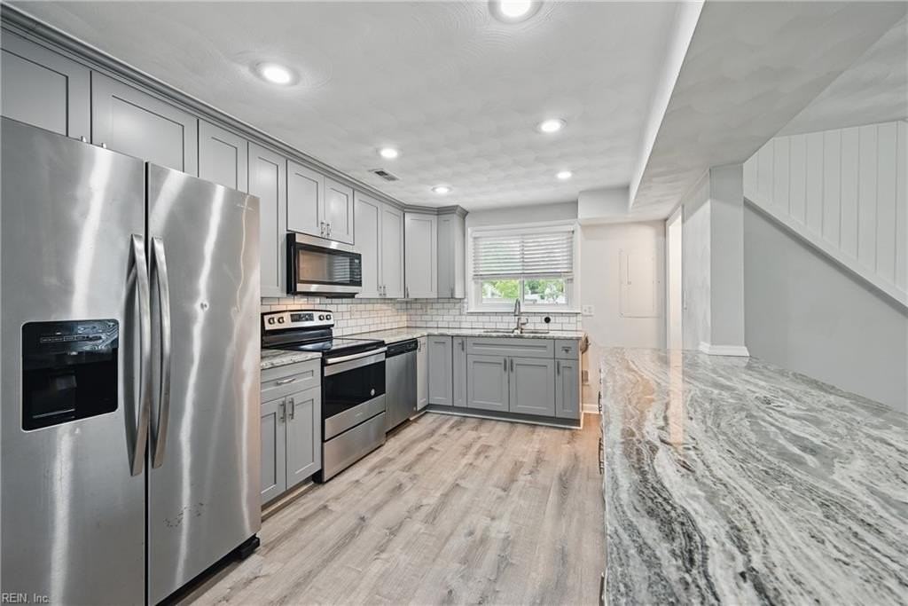 3521 Brest Ave - Photo 6 of 26