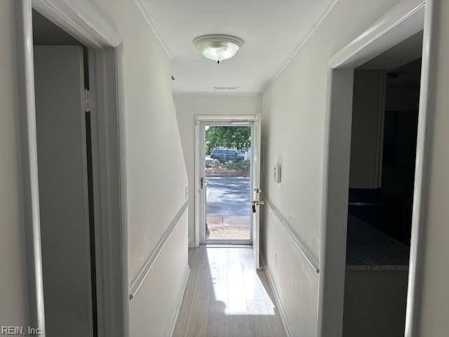 1306 Linkhorn Cir - Photo 5 of 35