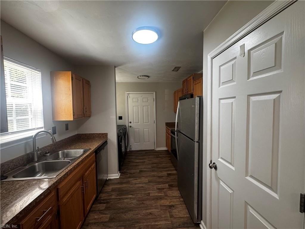 1314 Summit Ave - Photo 7 of 15