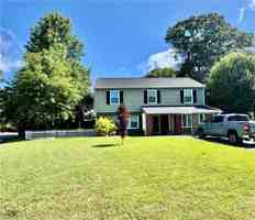 featured image of 4732 Bunker Hill Ln