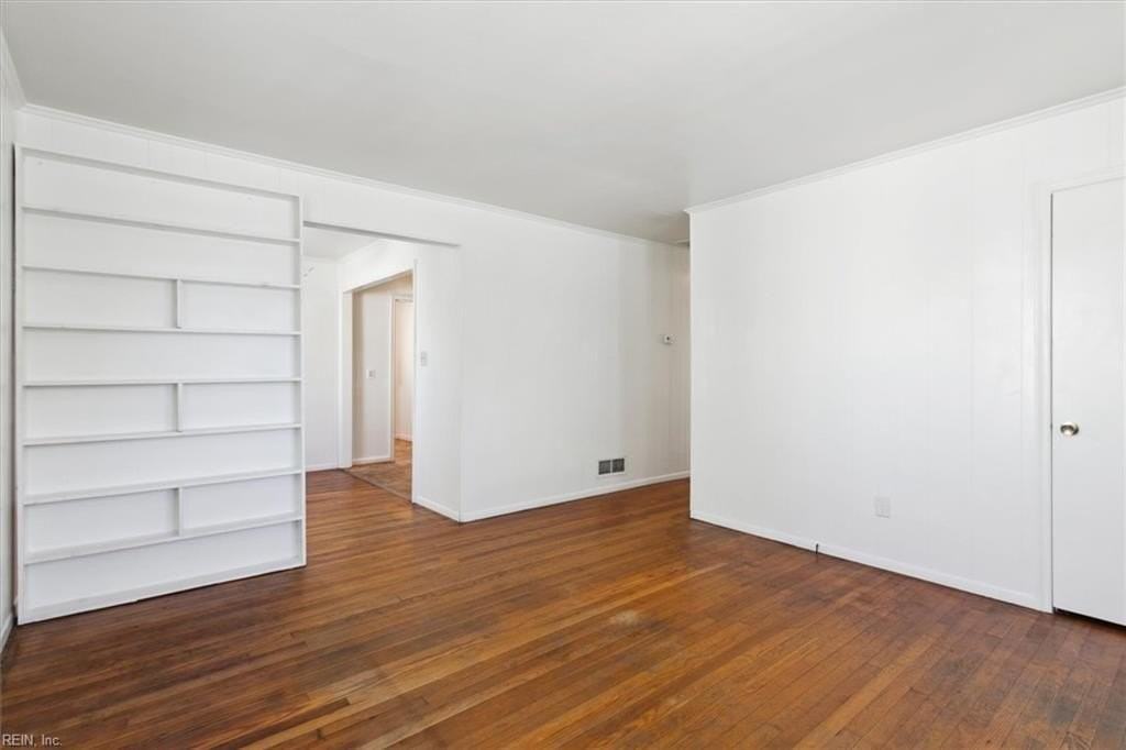 606 Randolph Rd - Photo 7 of 25