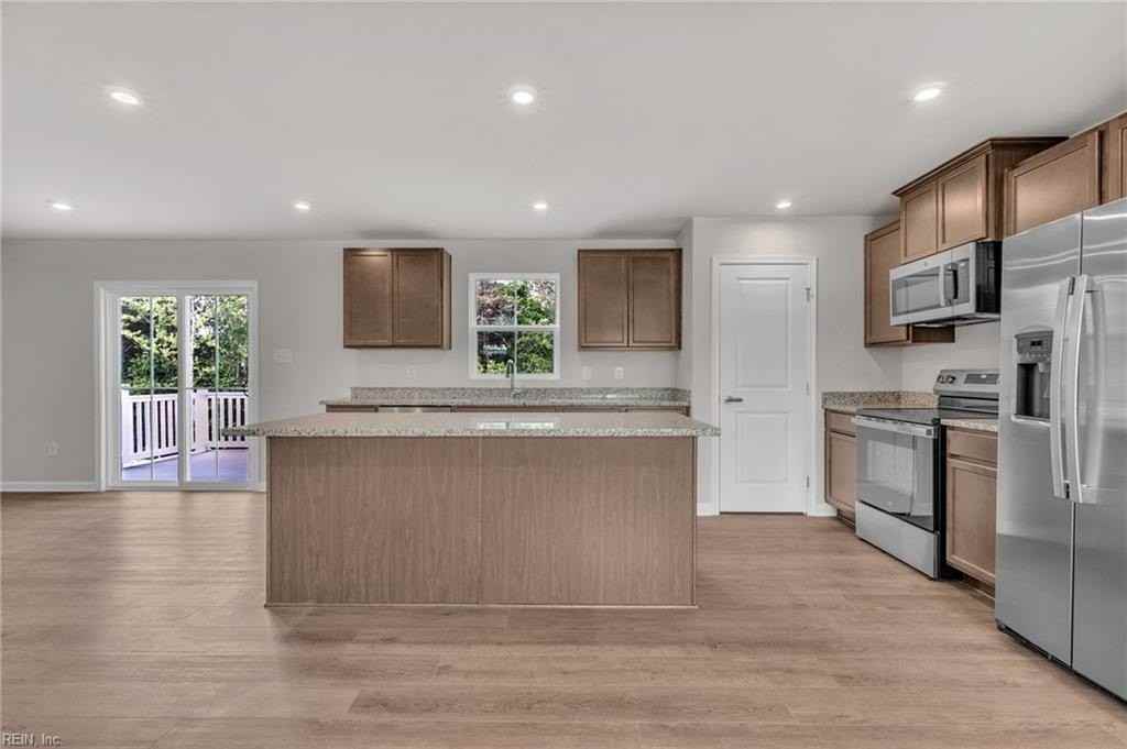 2113 Gilmer Ln - Photo 3 of 18
