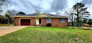 featured image of 5592 Cold Stream Dr