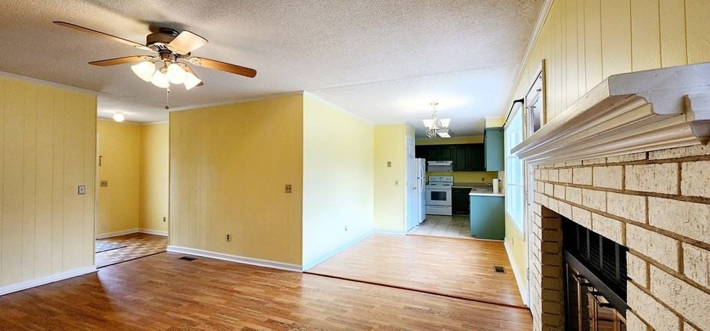 5592 Cold Stream Dr - Photo 4 of 30