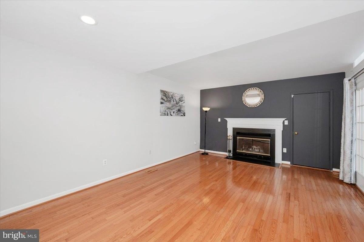 20409 Remsbury Pl - Photo 7 of 39