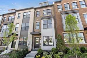 featured image of 3427 Whippitt Way