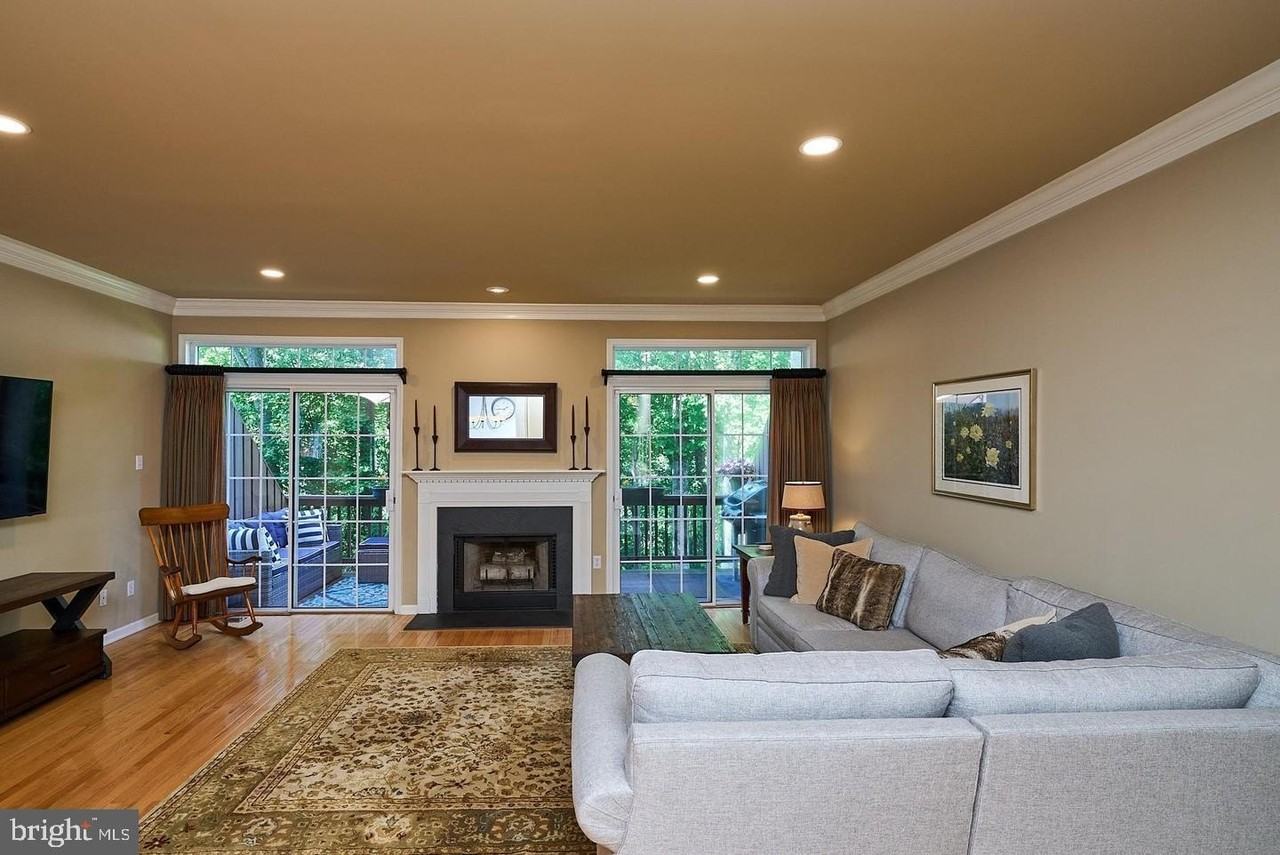 138 Whispering Oaks Dr #1708 - Photo 3 of 21