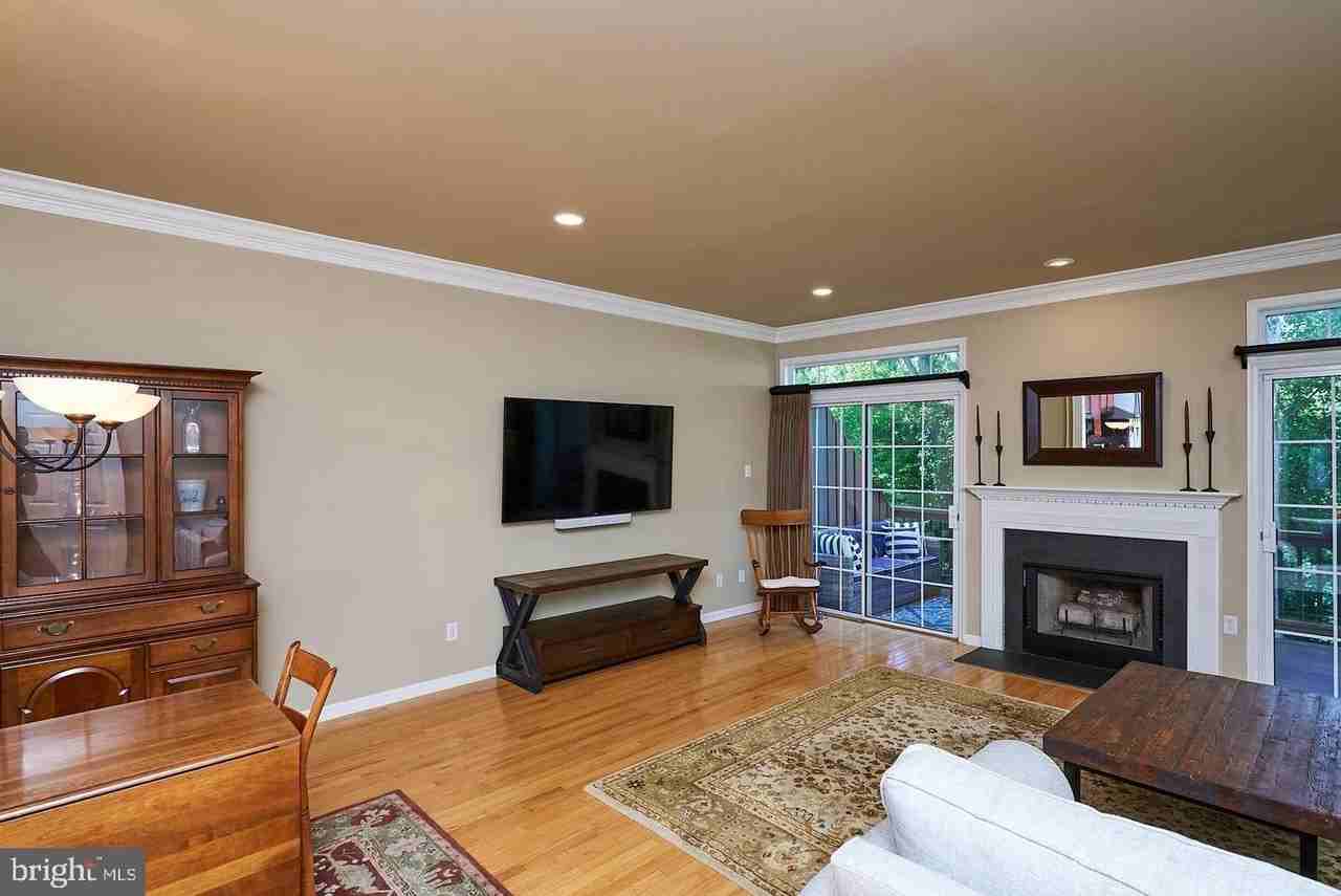 138 Whispering Oaks Dr #1708 - Photo 4 of 21
