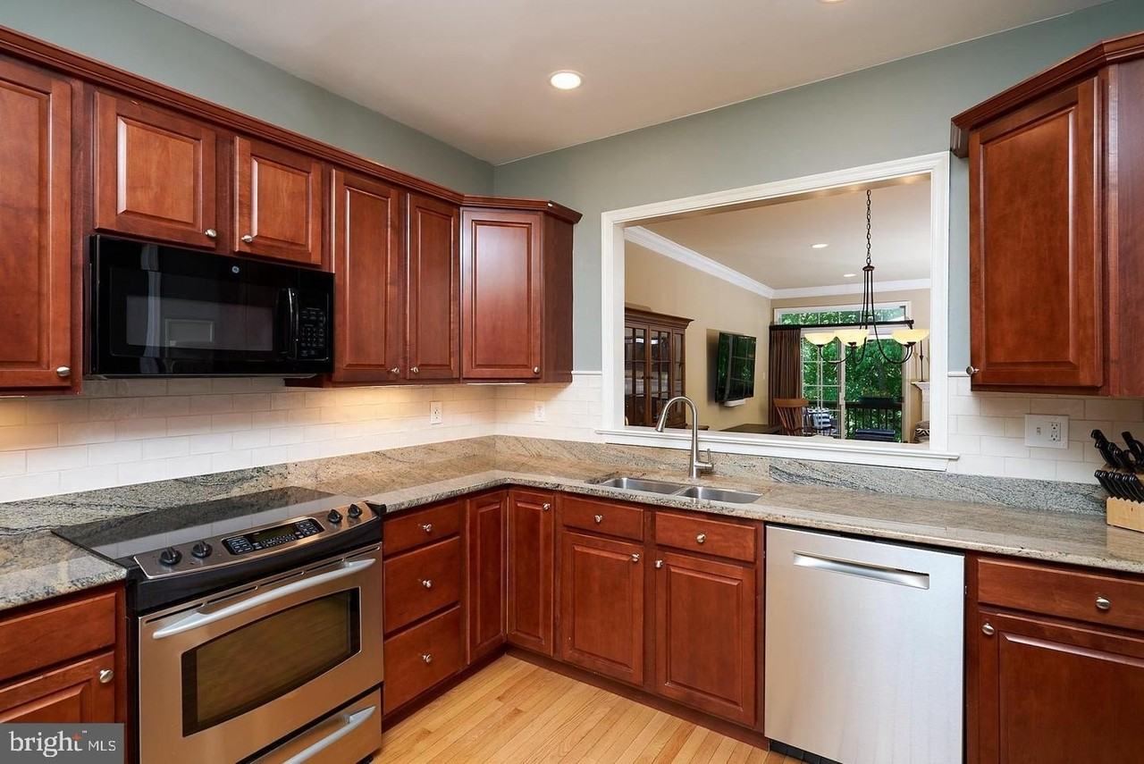138 Whispering Oaks Dr #1708 - Photo 6 of 21