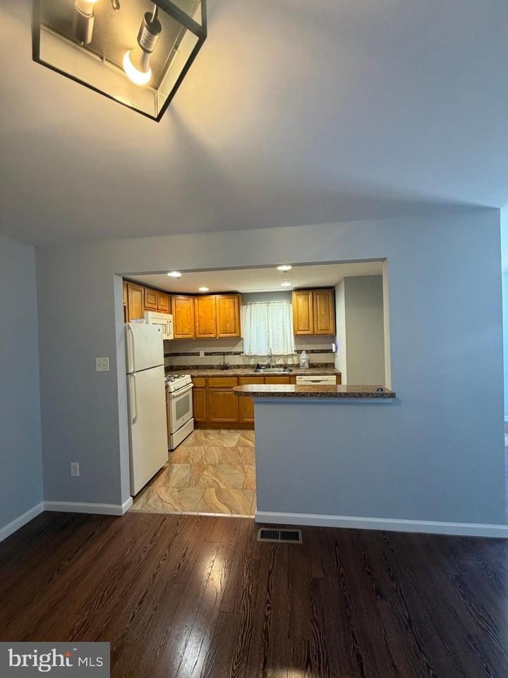 15173 Beverly Dr #A - Photo 6 of 19