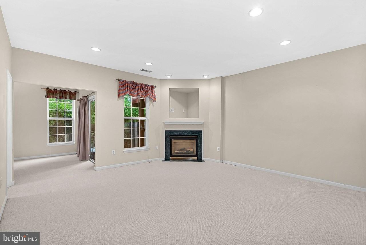 13574 Big Boulder Rd - Photo 4 of 45