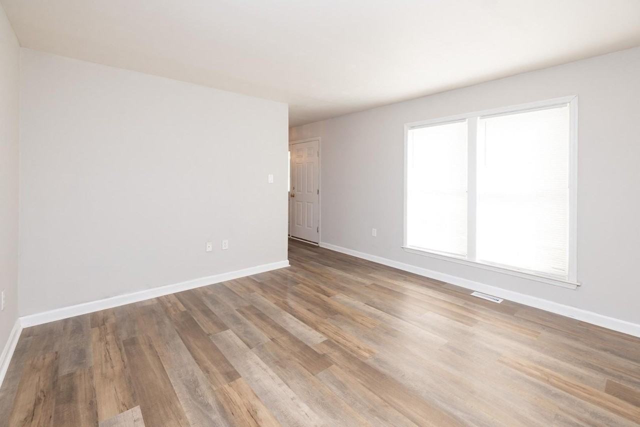 5631 Preston Loop - Photo 4 of 32