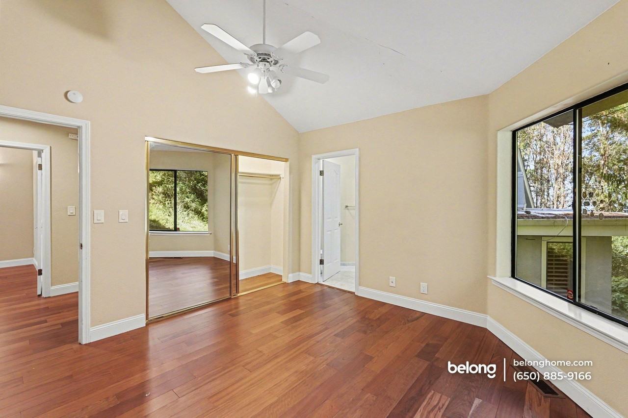7716 Skyline Blvd - Photo 2 of 24