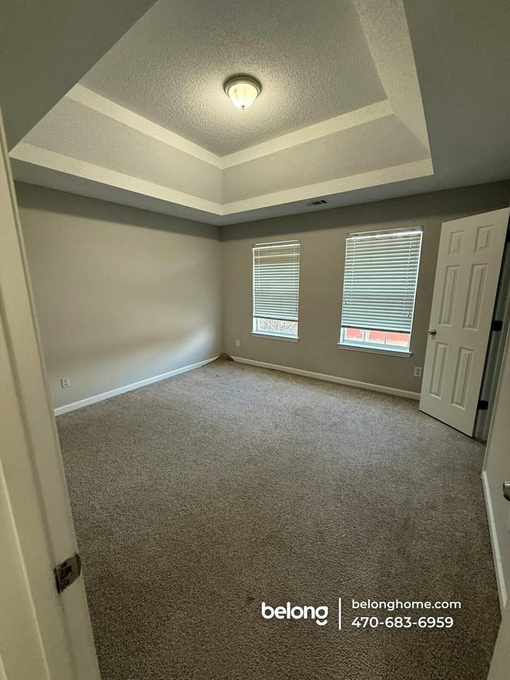 1439 Alice Ave - Photo 5 of 21