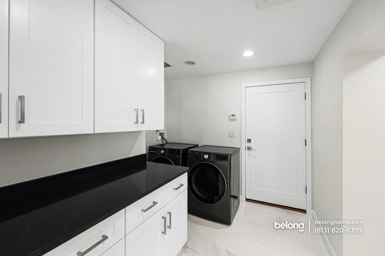 795 119th Ave - Photo 2 of 16