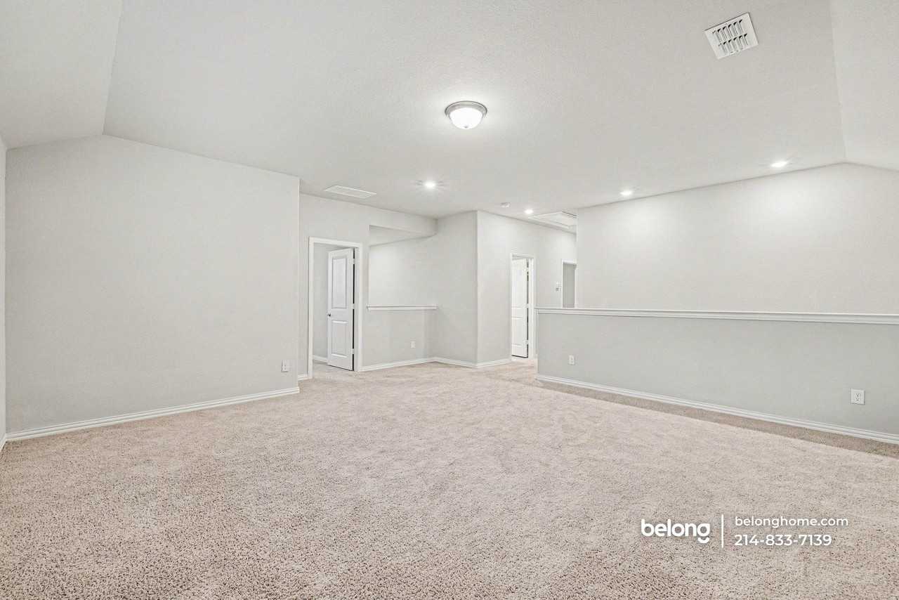 3416 Kingsview Dr - Photo 7 of 18