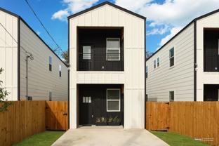 1727 E Crockett St - Photo 1 of 1