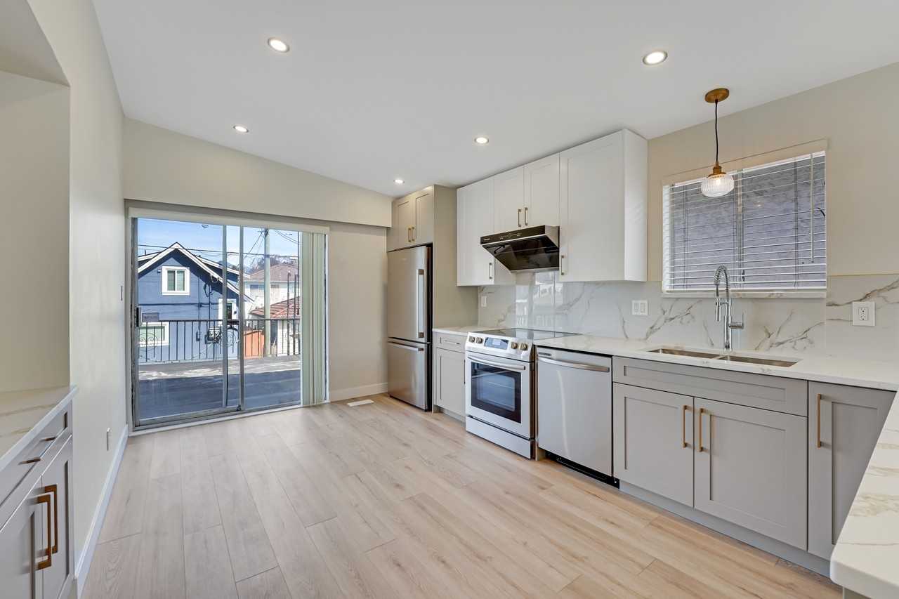 Parker St & Rupert St - Photo 5 of 16