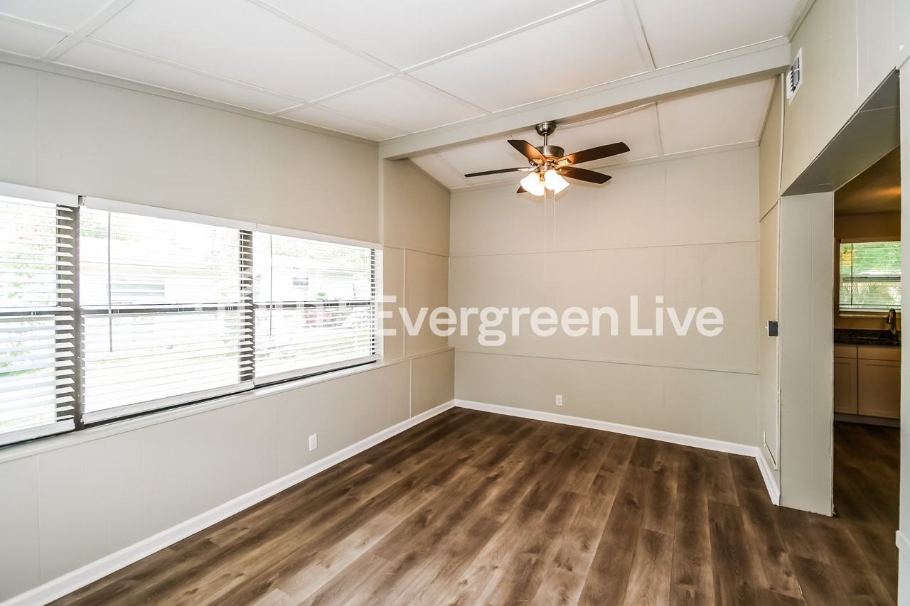 2125 Bunting Dr - Photo 5 of 15