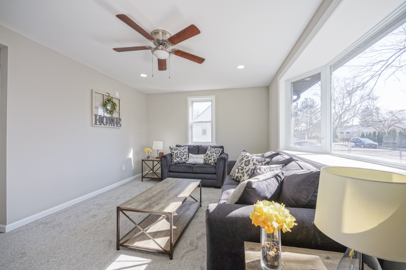 110 Highland Ave - Photo 4 of 28